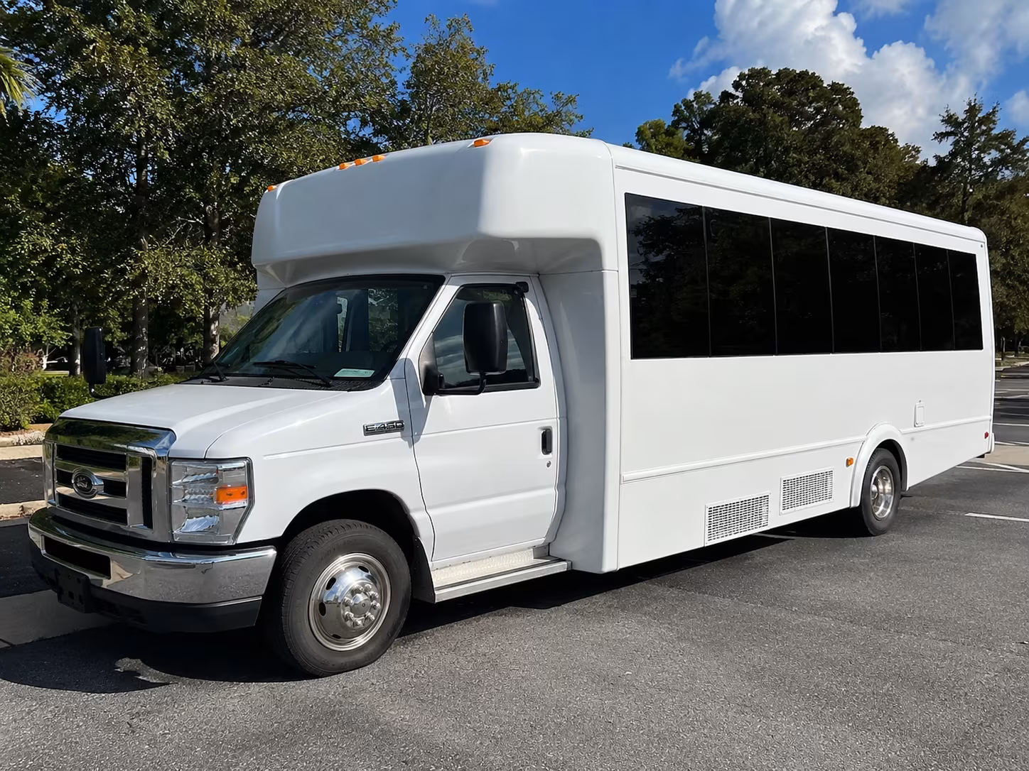 moreno valley holiday party bus rental