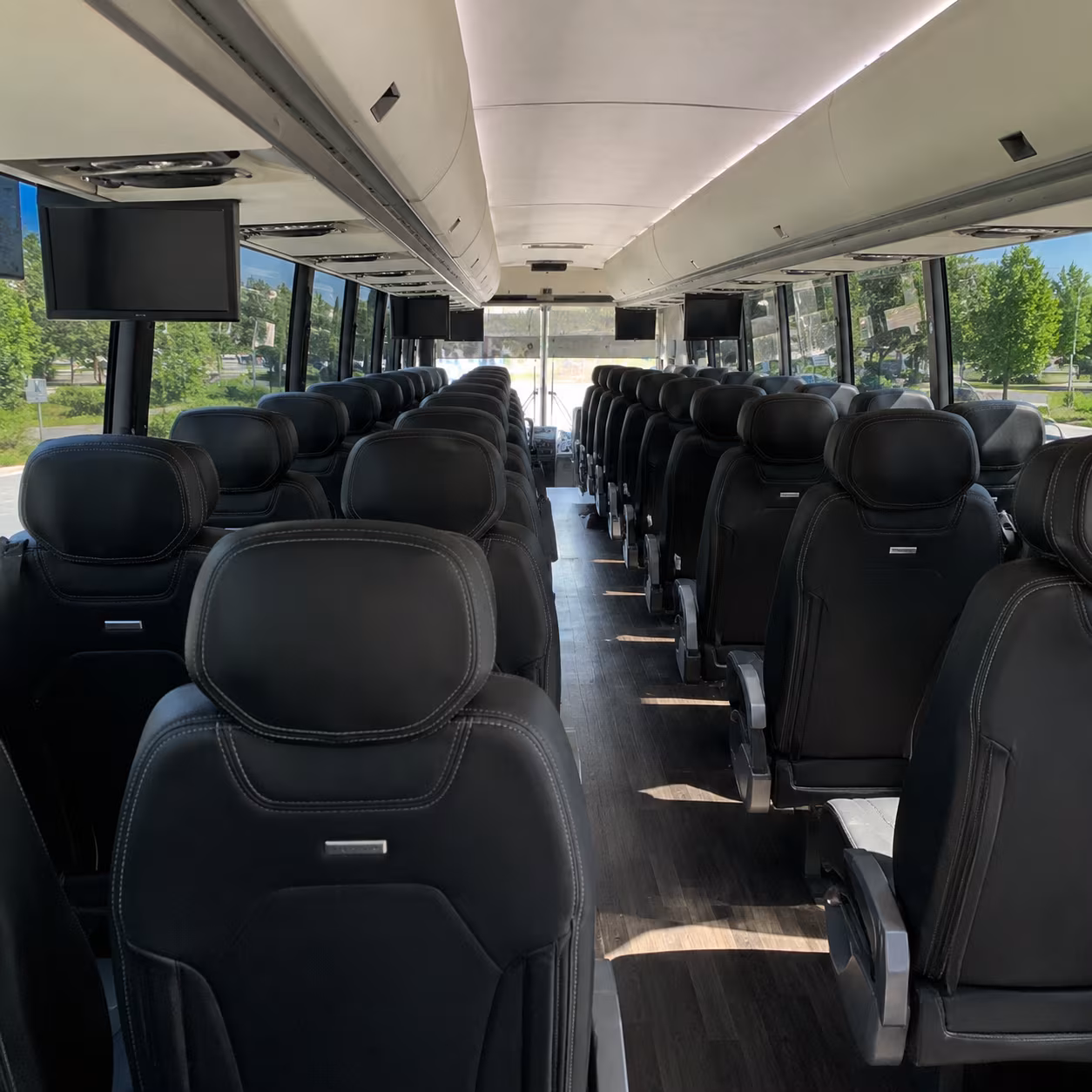 ontario overnight and multi day charter buses from ontario
