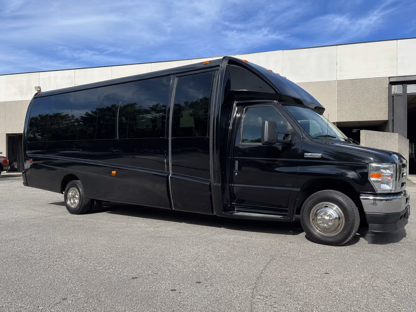 rialto wedding shuttle service between your rialto ceremony and reception