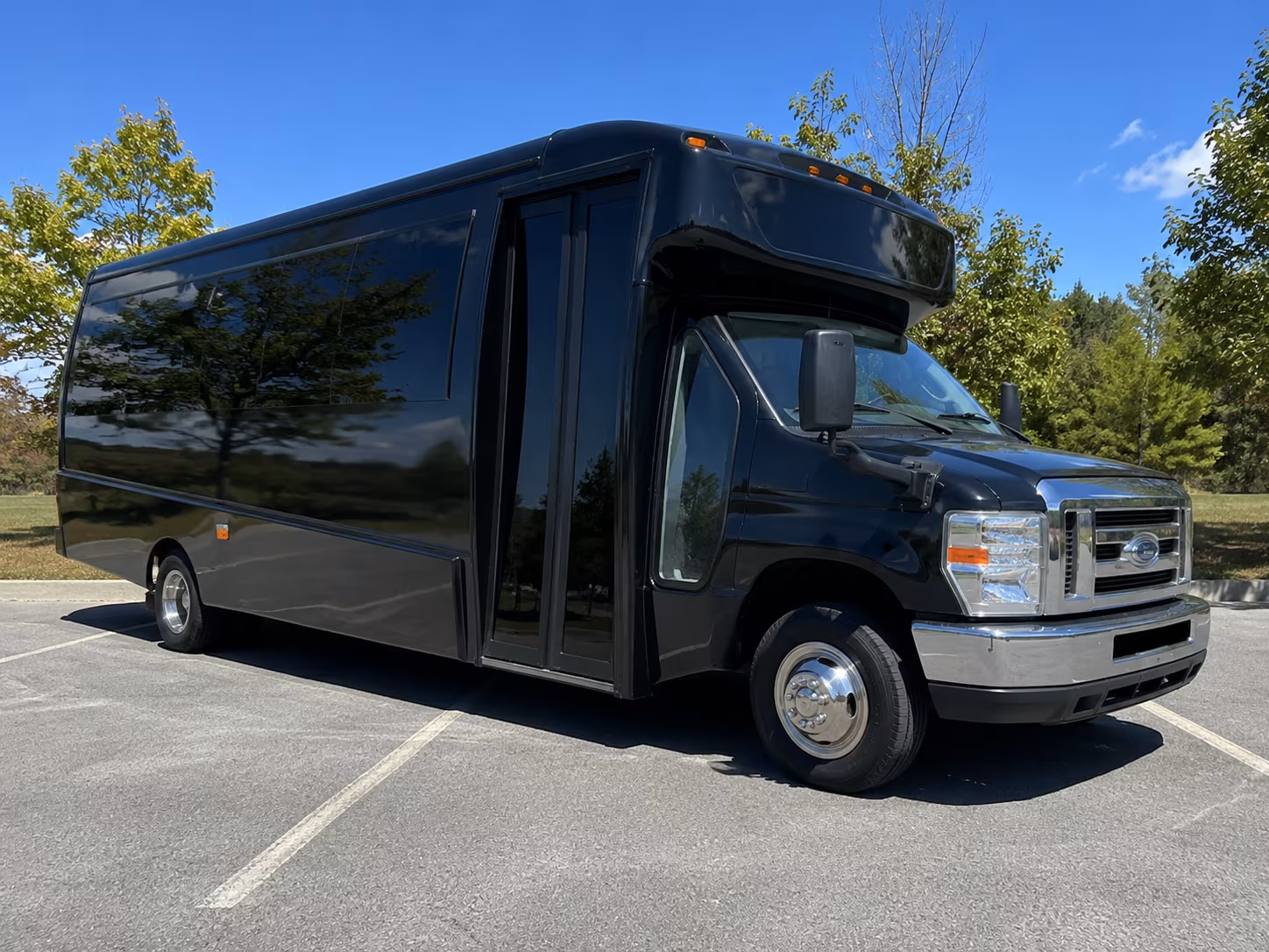 san bernardino ease daily commutes with san bernardino charter buses
